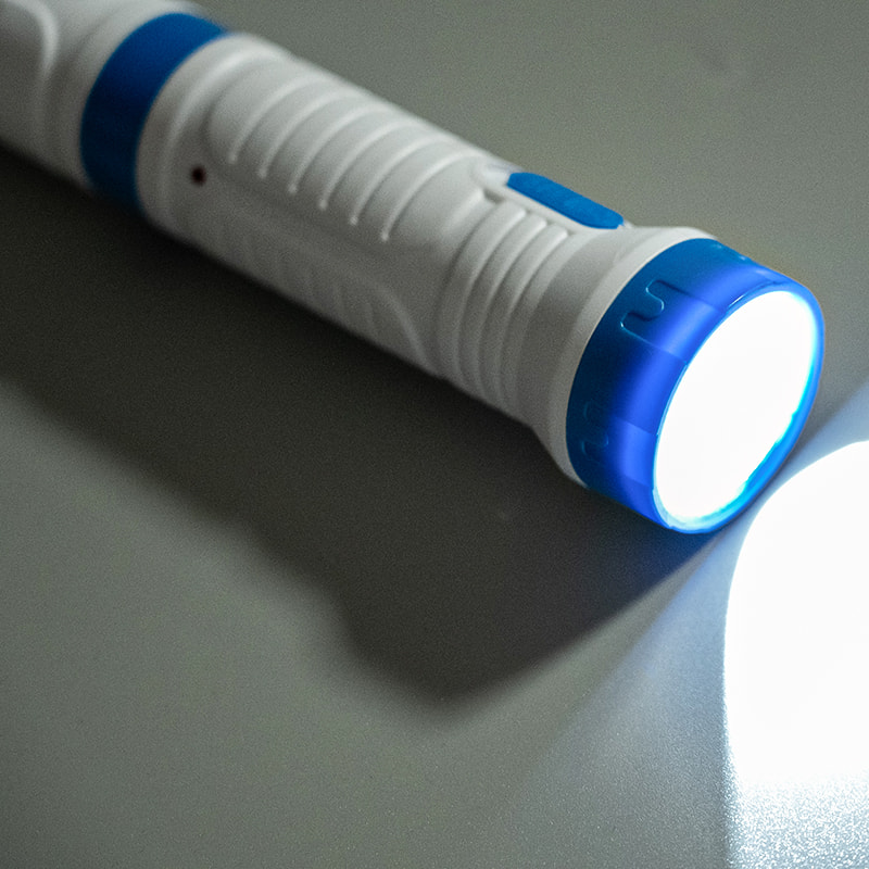 FF-108 Detachable Flashlight LED Lead-Acid Battery 250mAh na may Plug Electric Mosquito Swatter FF-108 Detachable Flashlight LED Lead-Acid Battery 250mAh na may Plug Electric Mosquito Swatter